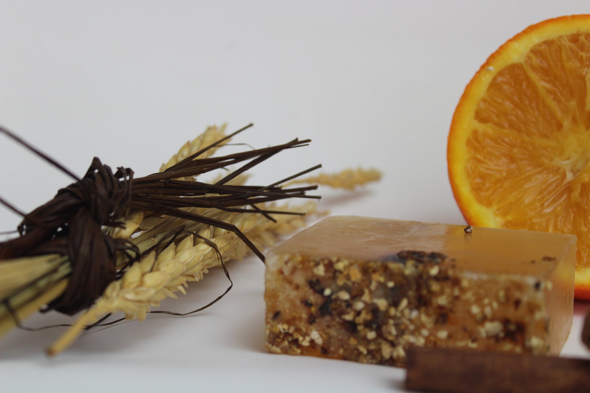 Sapone naturale alla glicerina cannella e buccia d'arancia 100 g