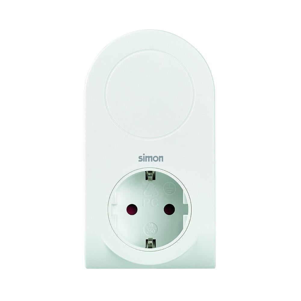 Adaptador con 3 clavijas usb cable enrollable +1 puerto usb a + 1 toma 16a Simon